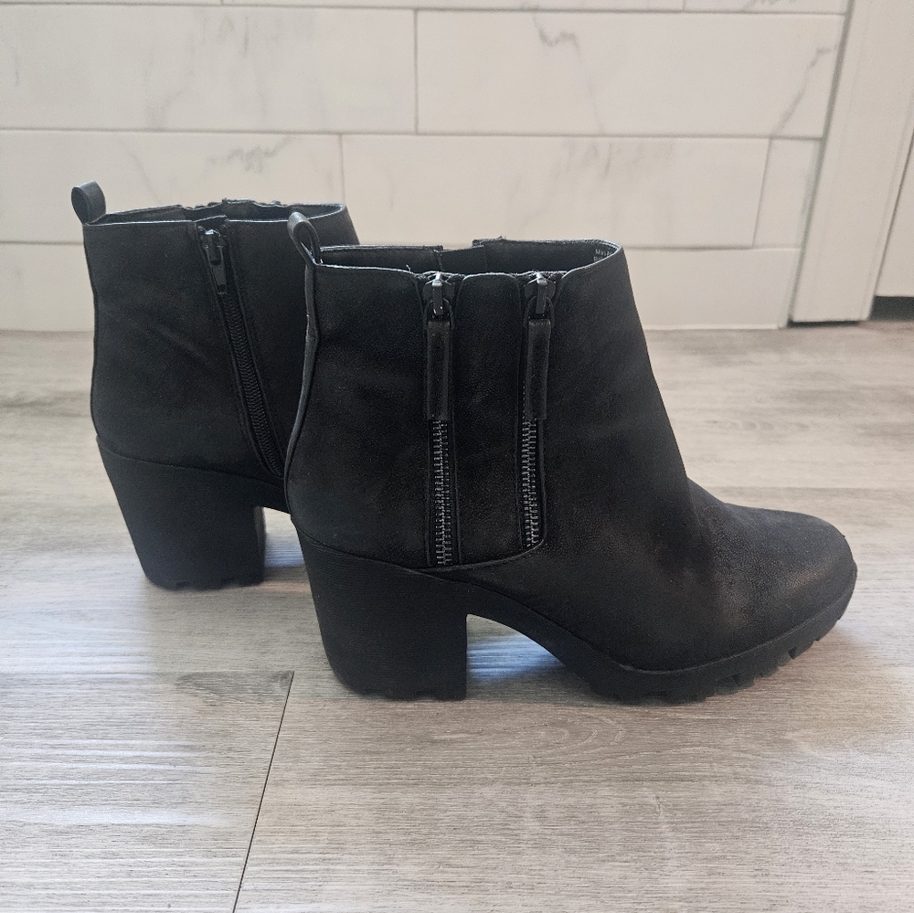 Mix No. 6 Black Platform Boot With Zipper - image 1
